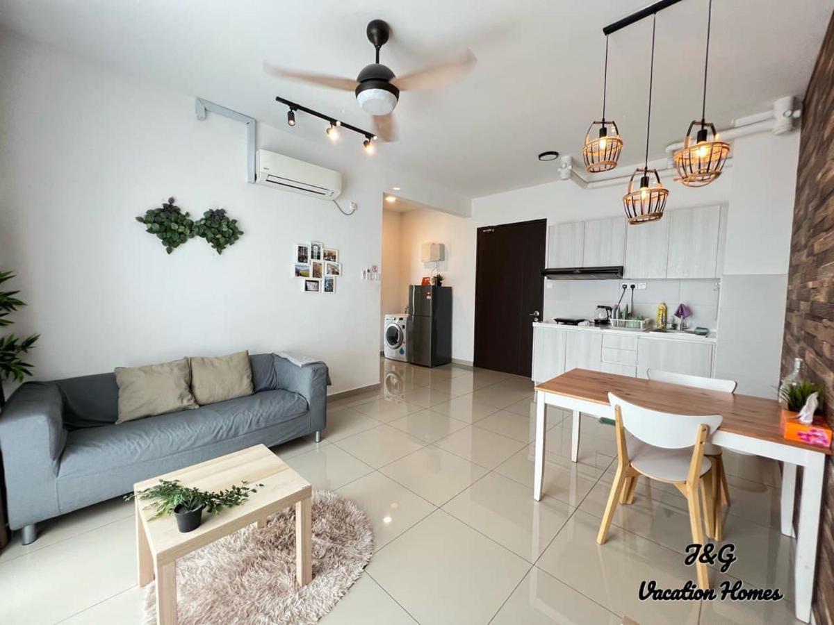 The Garden By J&G Vacation Homes Skudai Bagian luar foto