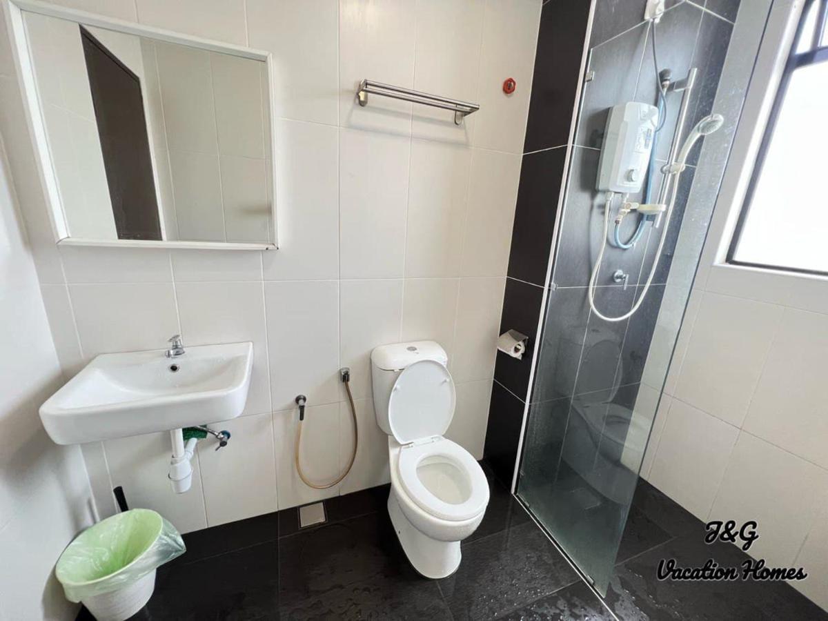 The Garden By J&G Vacation Homes Skudai Bagian luar foto
