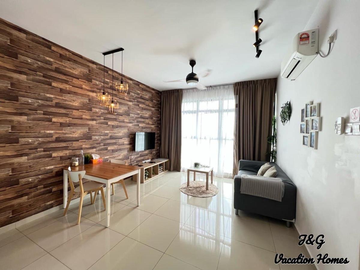 The Garden By J&G Vacation Homes Skudai Bagian luar foto